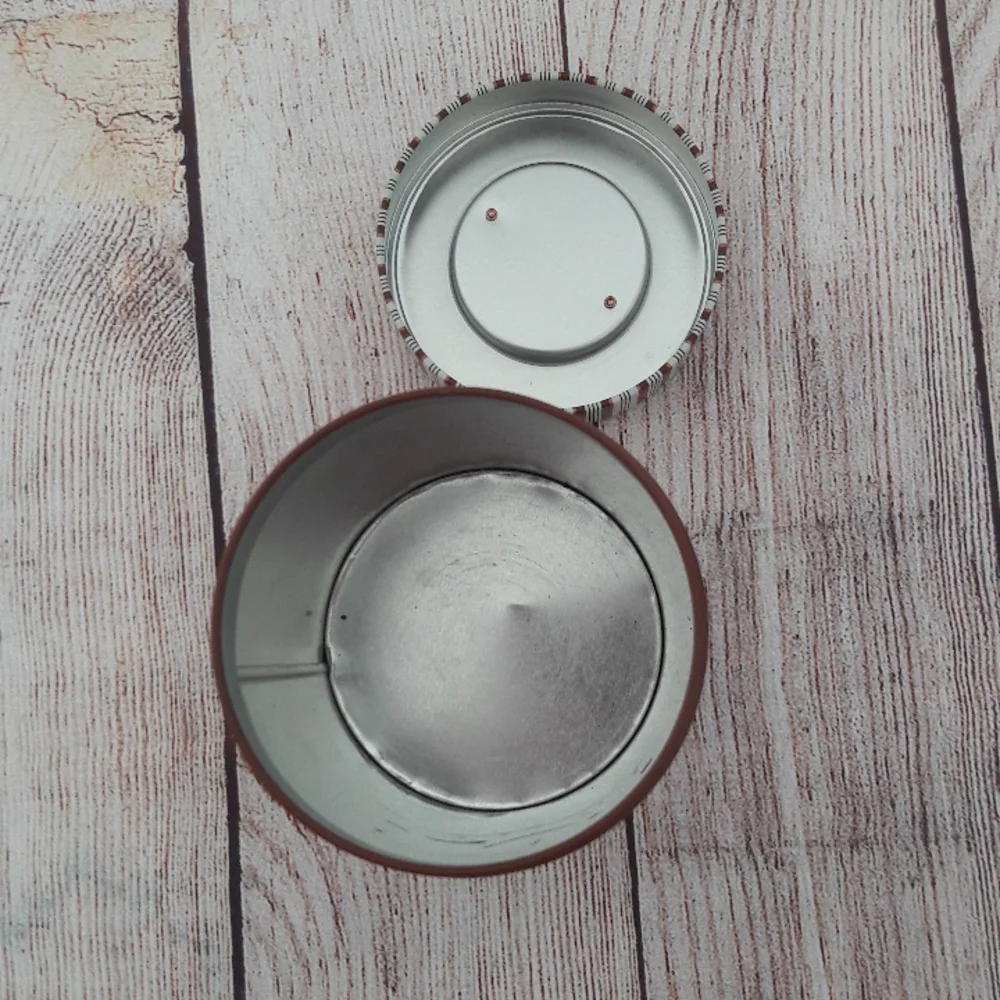 Williams-Sonoma Hot Chocolate tin
